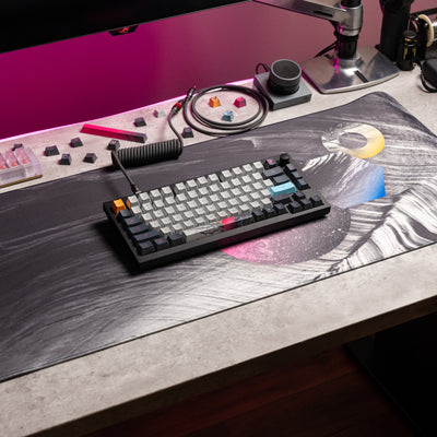 Keychron V1 Max Mechanical Keyboard + Echo Keycap & Desk Pad Bundle