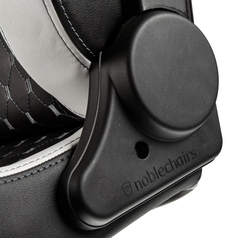 noblechairs EPIC Gaming Chair - Black/Red/ White - Real Leather