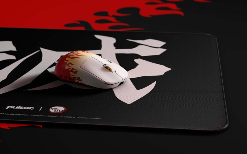 Kyojuro Rengoku Demon Slayer x Pulsar Bundle (Mouse & Mousepad)