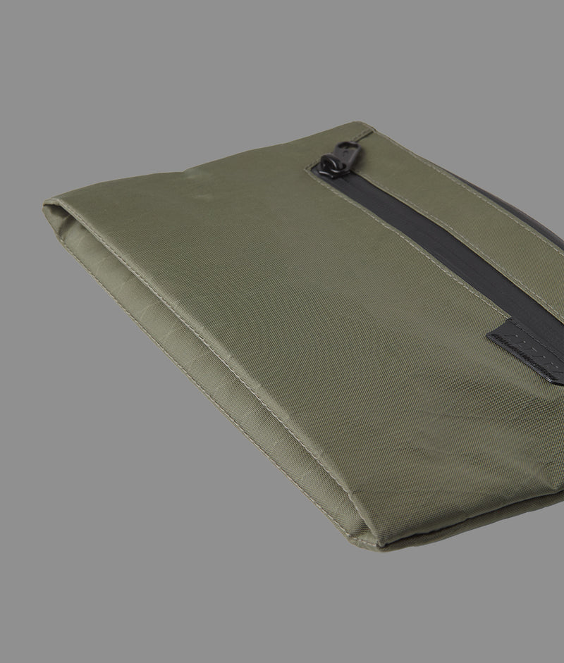 Zip Pouch Max Sling - Green